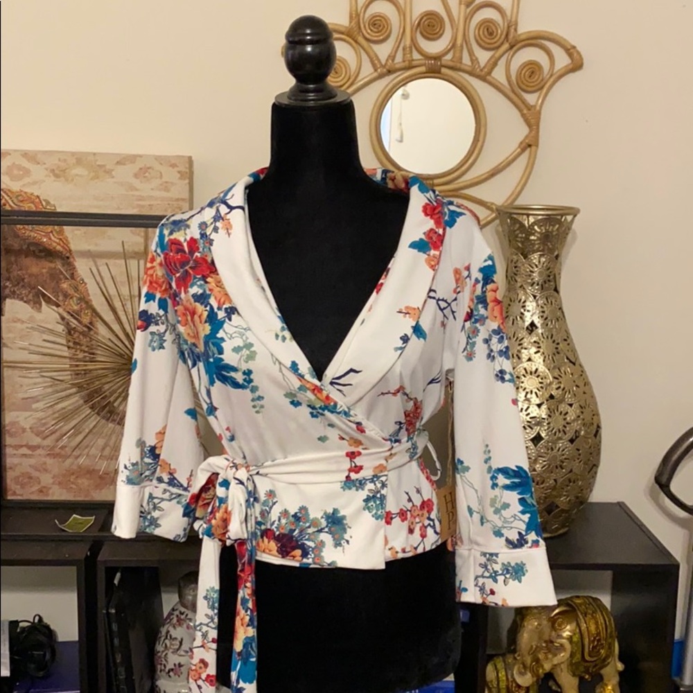 Gorgeous wrap shirt